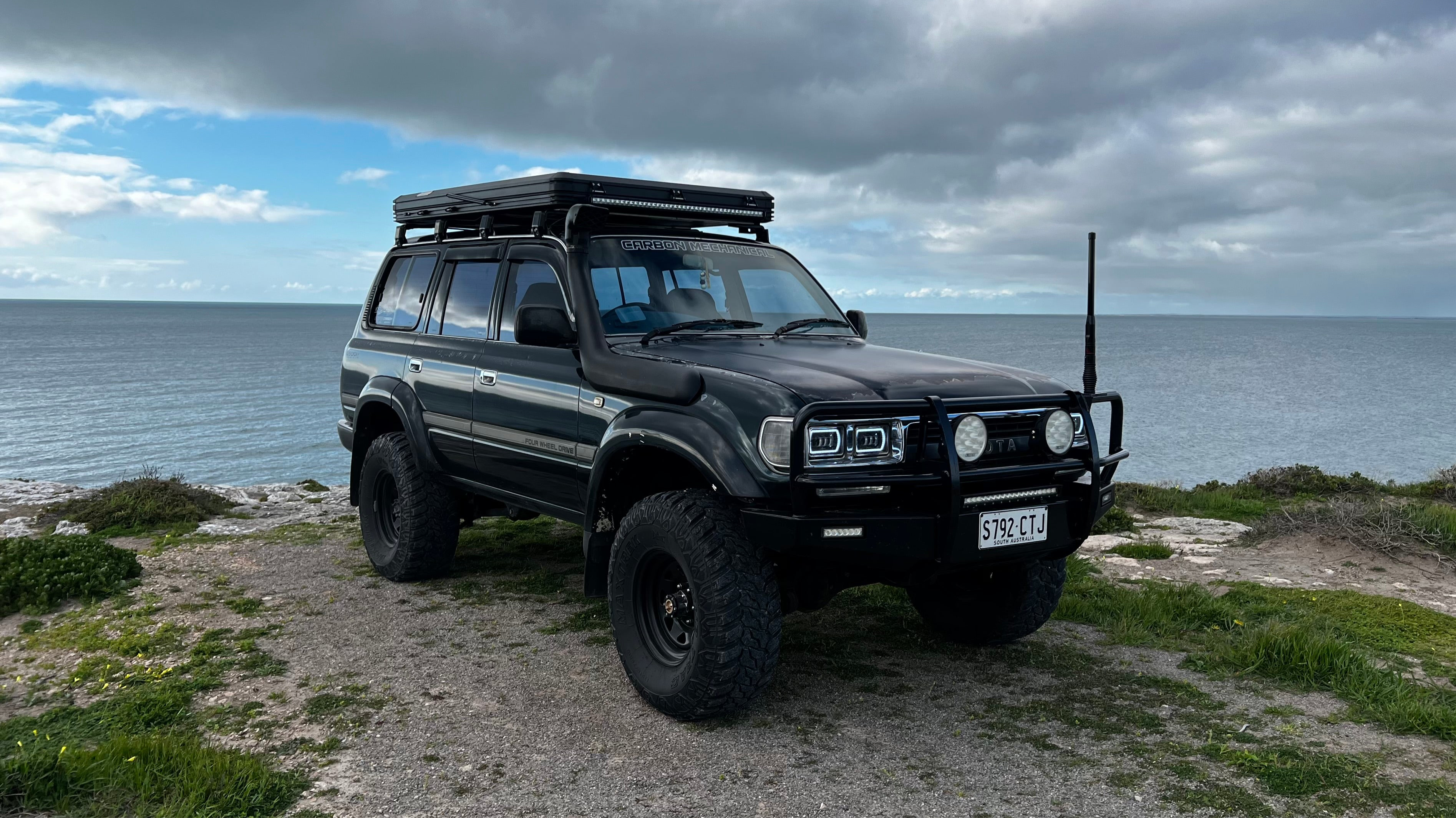 Apex 1.3 Hardshell Carbon Touring