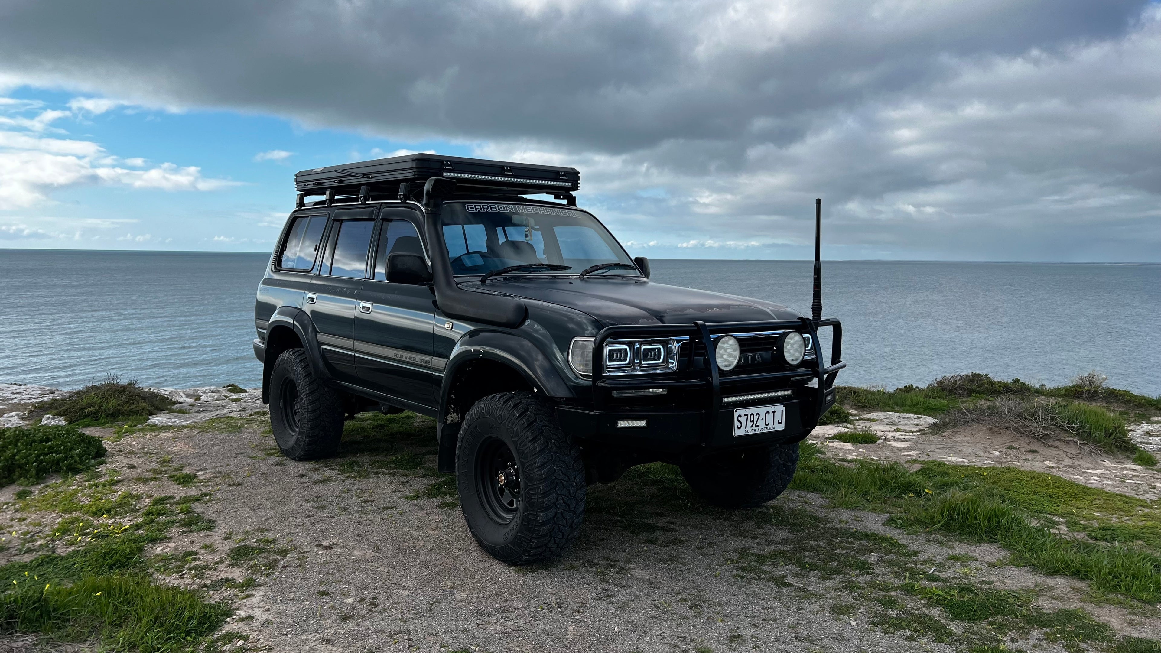 Apex 1.3 Hardshell (Pre-Order November Delivery) Carbon Touring